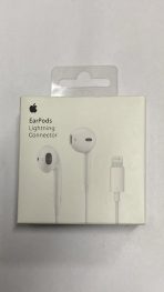 Проводные наушники EarPods lightning connector