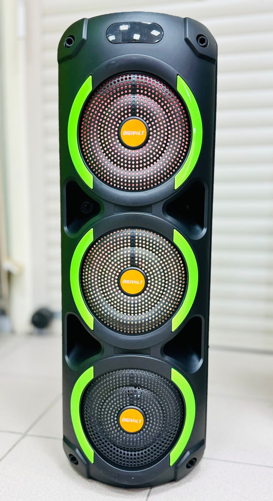 Акустическая колонка DG-1208 Акустическая колонка DG-1208