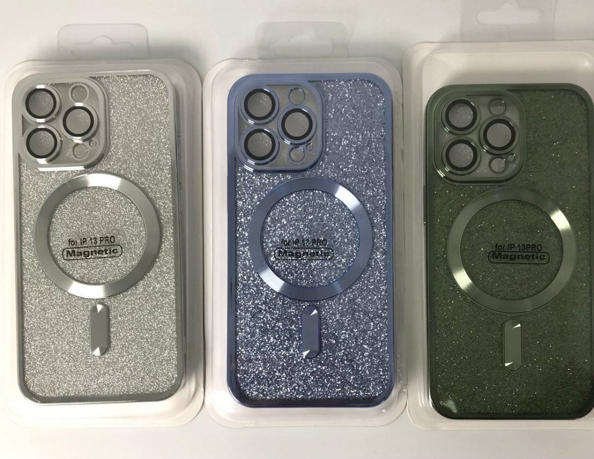 Чехол Magnetic блестящий на Iphone 13 Pro