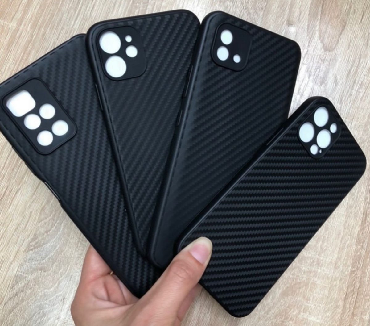 Накладка карбоновая на Samsung S22 Plus