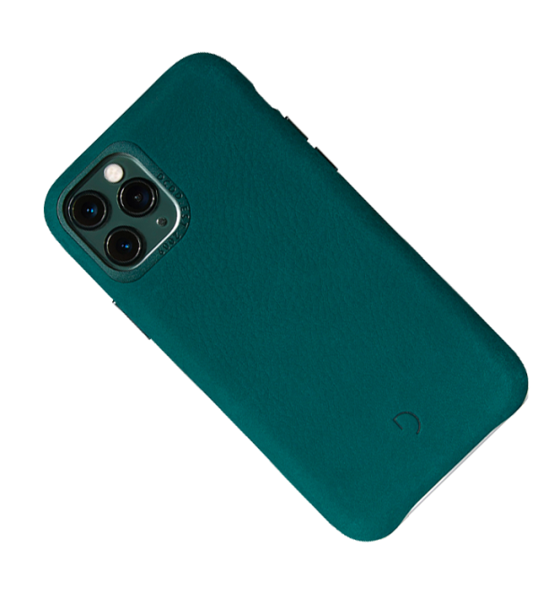 Матовая накладка с затемнением на Iphone 14 Pro Max